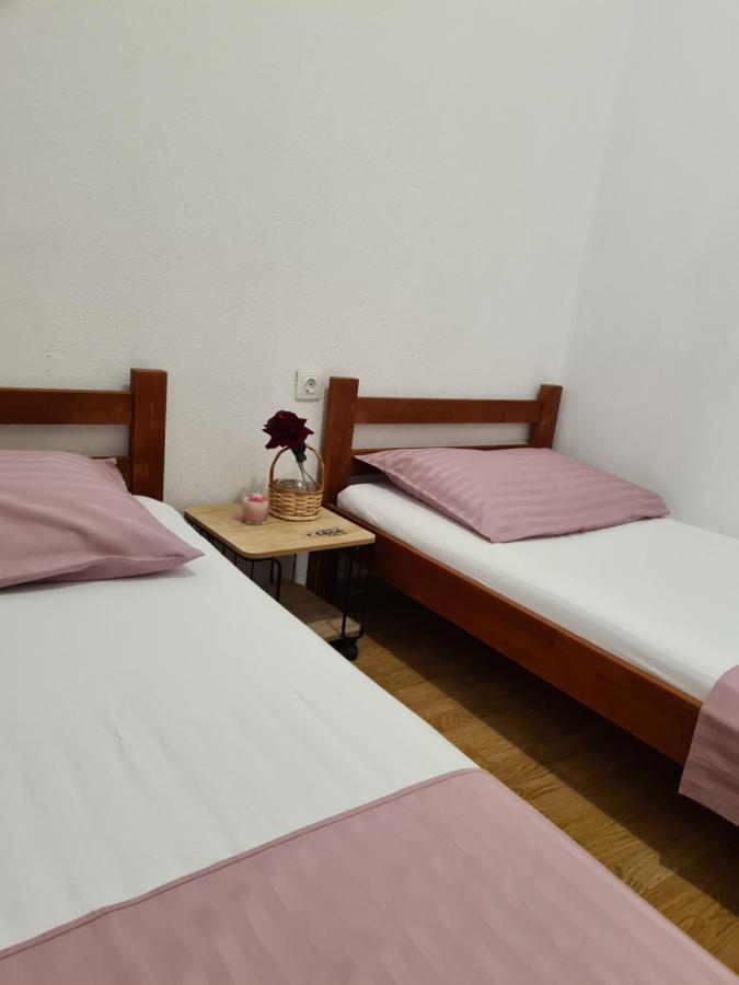 Apartman Roza 2 Ploce  Buitenkant foto